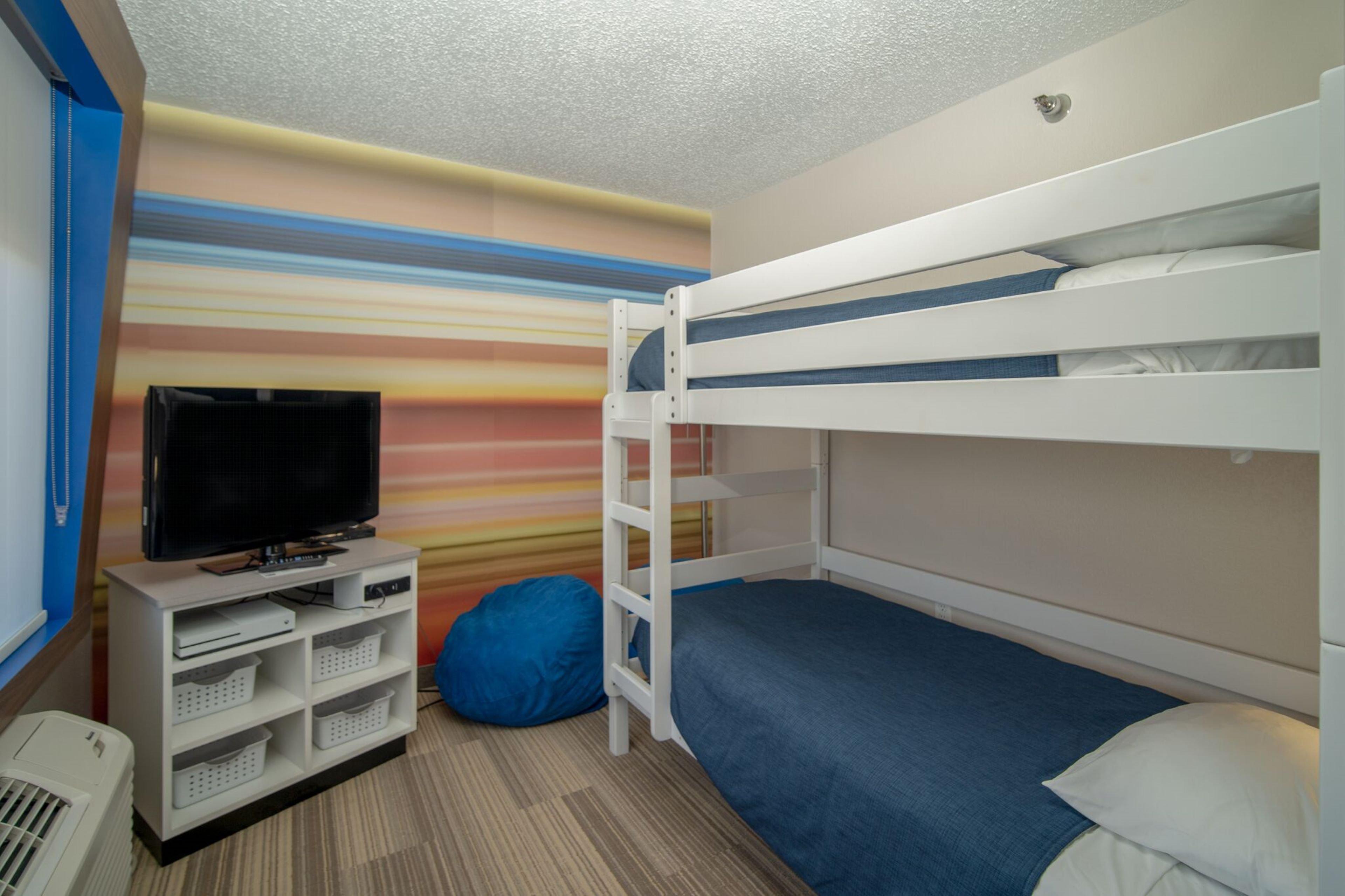 Holiday Inn Express Houghton-Keweenaw By Ihg Exterior photo