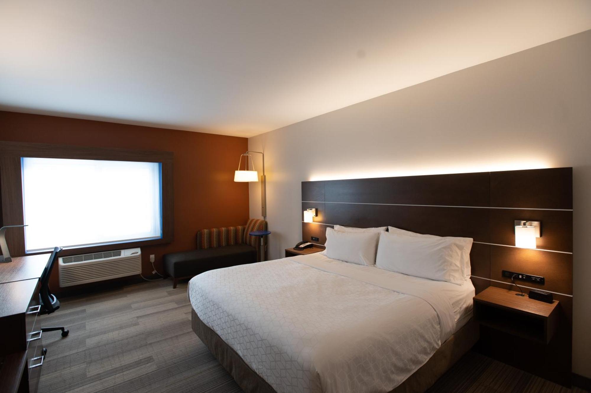 Holiday Inn Express Houghton-Keweenaw By Ihg Exterior photo