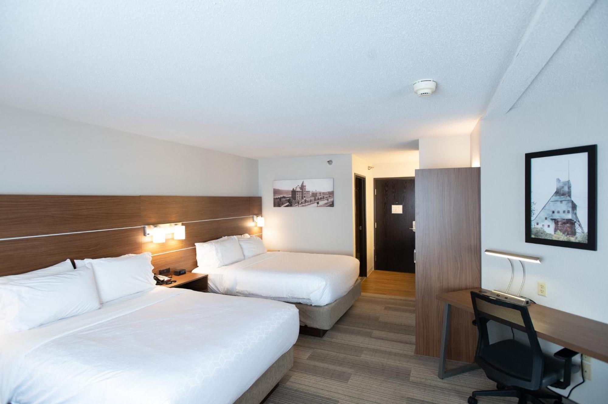 Holiday Inn Express Houghton-Keweenaw By Ihg Exterior photo